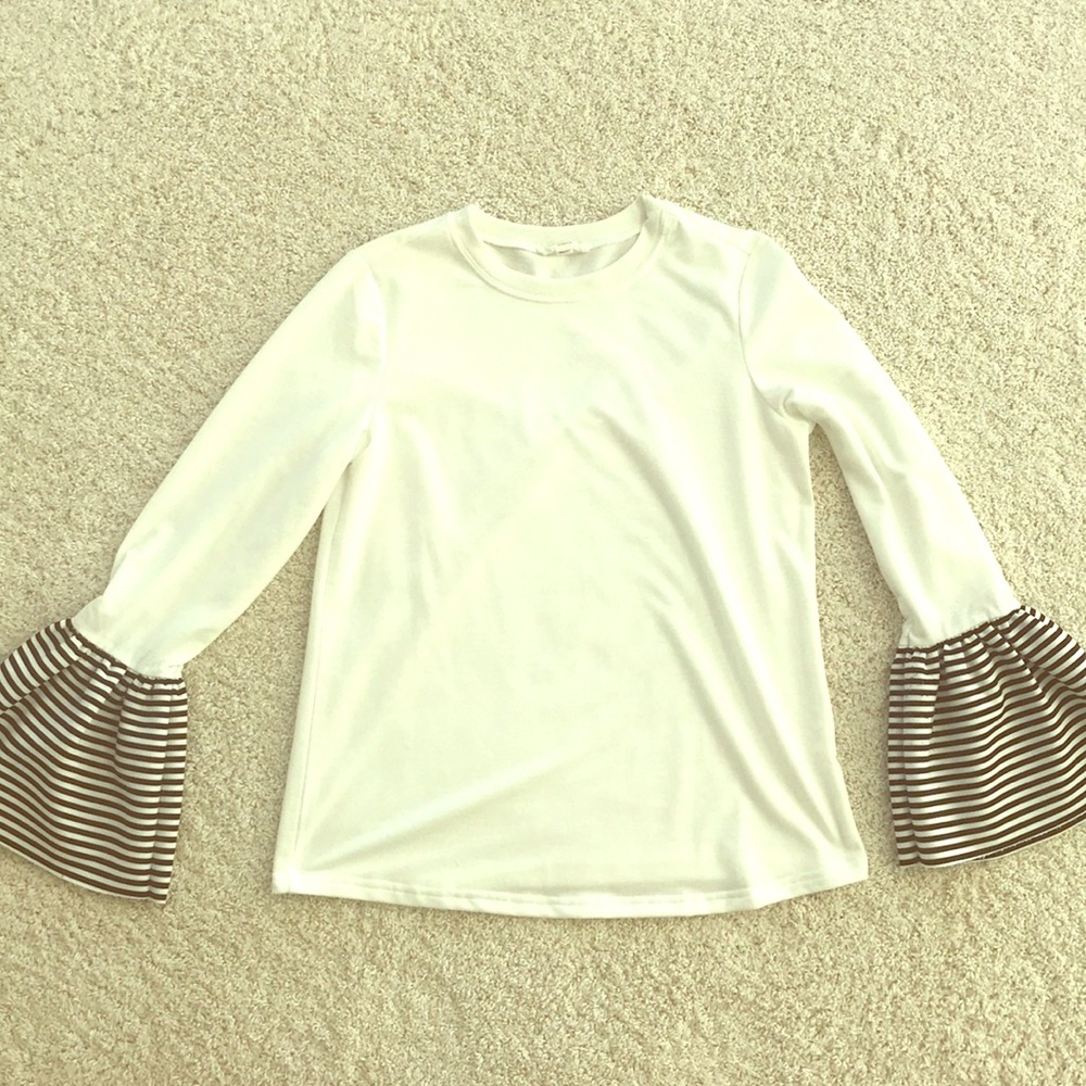 Bell sleeve top Beach Lunch Lounge